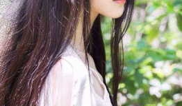 娱乐圈吃瓜背景图女生,揭秘“吃瓜女孩”背后的故事